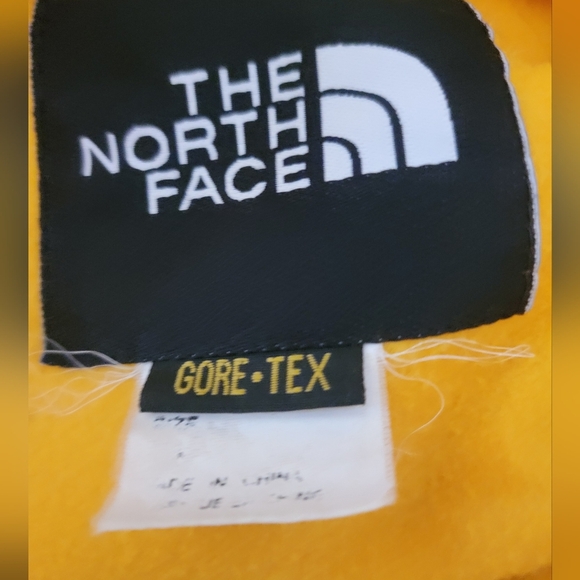 The North Face 90s 2in1 Jacket - Picture 6 of 10